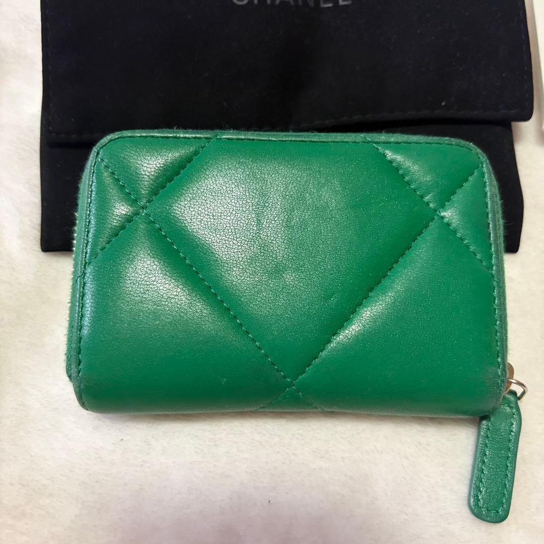 CHANEL シャネル19 ミニ財布 カードケース 緑 グリーン