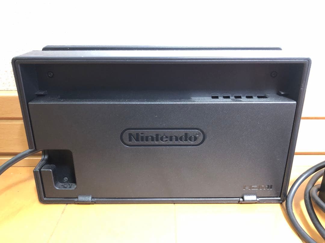 ジャンクNintendo Switch 本体 HAC-001 ドック付き