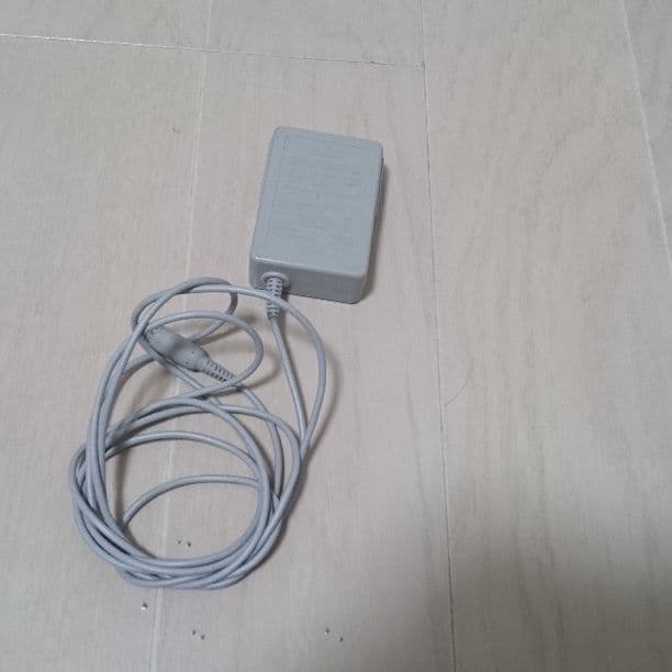 3DS 本体 ＋ 充電器