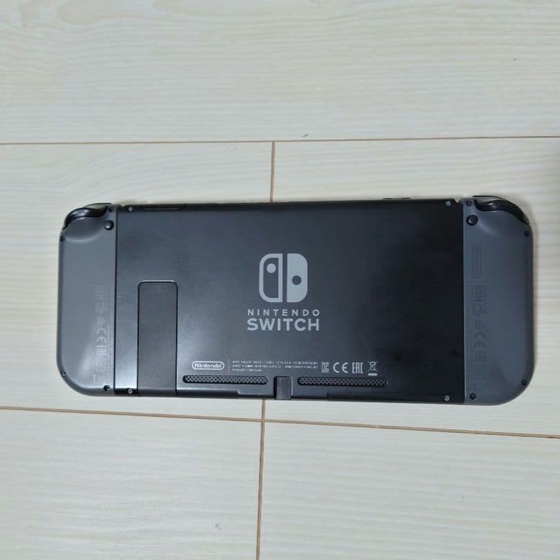 Nintendo Switch 本体 ブラック ドック付き ケース付き