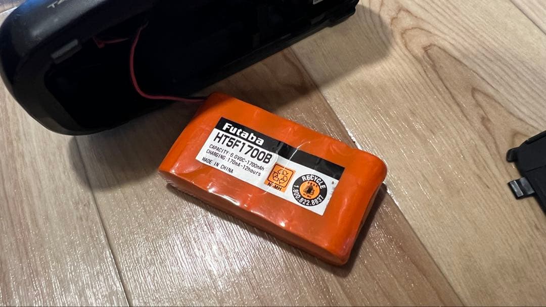 もぐもぐたん様限定Futaba 4PK ケース 充電器セット