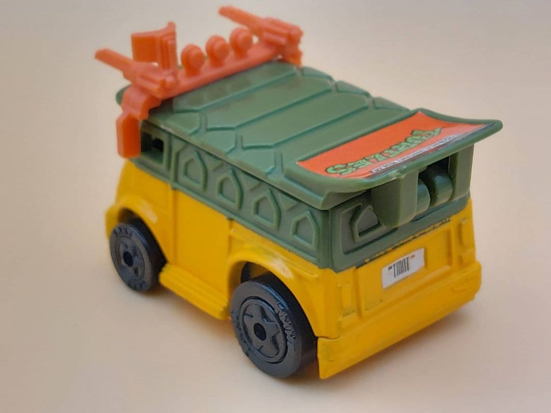 ミュータントタートルズ ミニタートルマシン タートルワゴン フィギュア タカラ