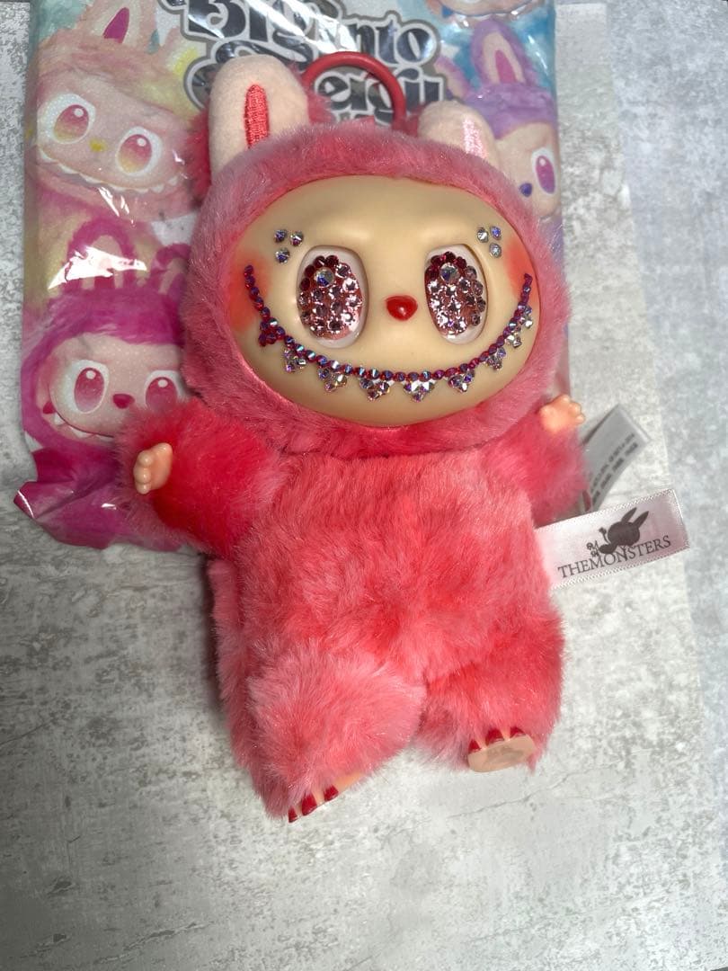 ぬいぐるみ Labubu THE MONSTERS