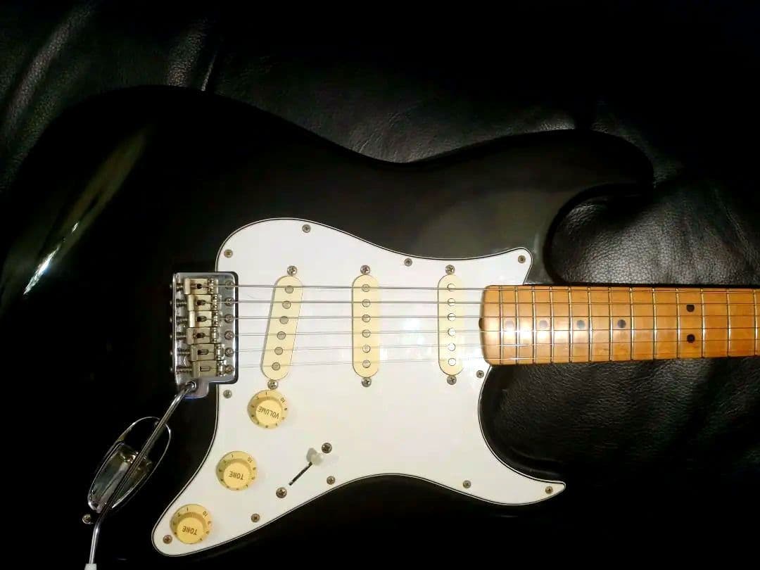 ギター Fender Japan ST-STD (ST-50)
