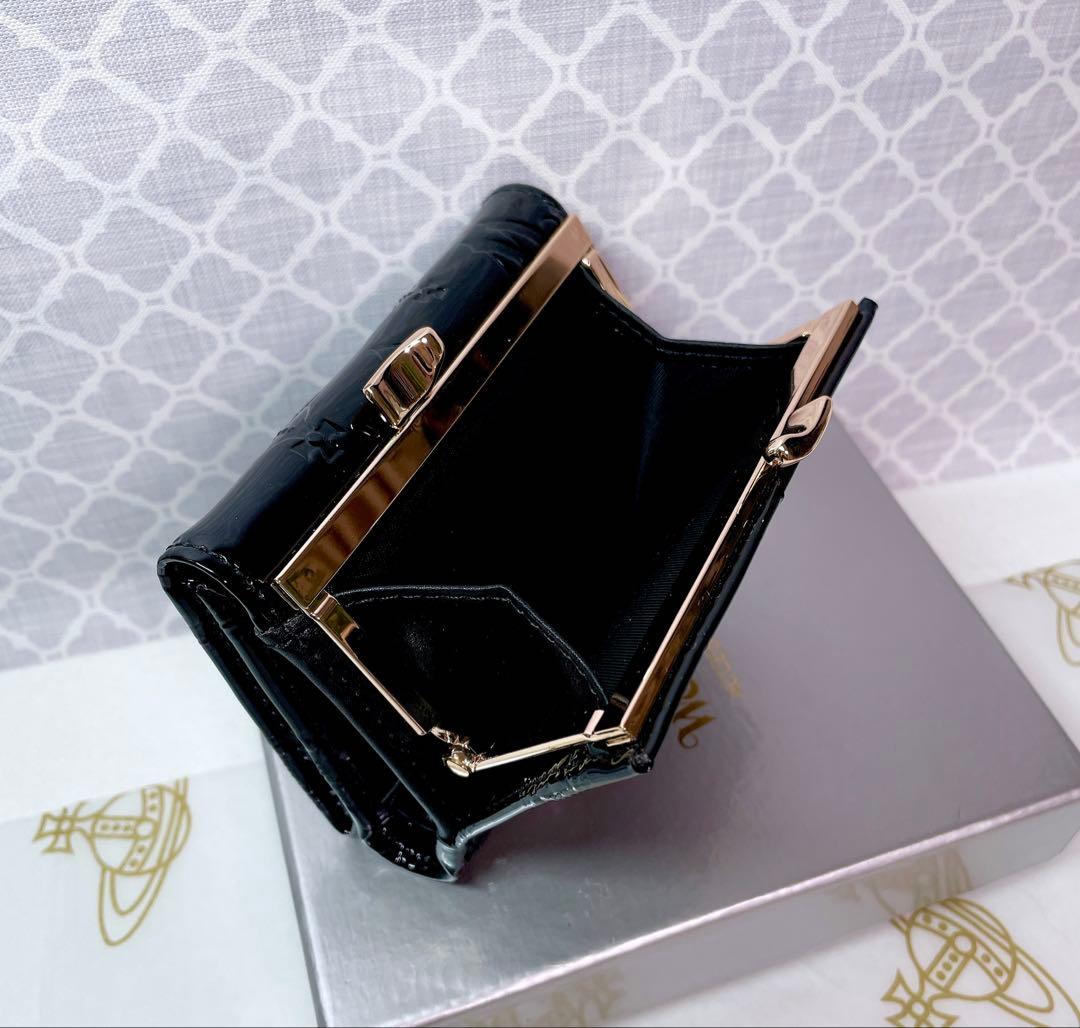 【大人気✨️ショッパー付】新品 Vivienne Westwood 黒エナメル