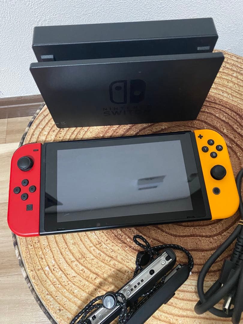 Nintendo Switch ニンテンドースイッチ本体　RED/YEL 箱無し