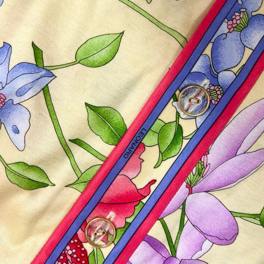インポート.JB様 美品　レオナール　カーディガン　トリムライン　花柄　黄色　M