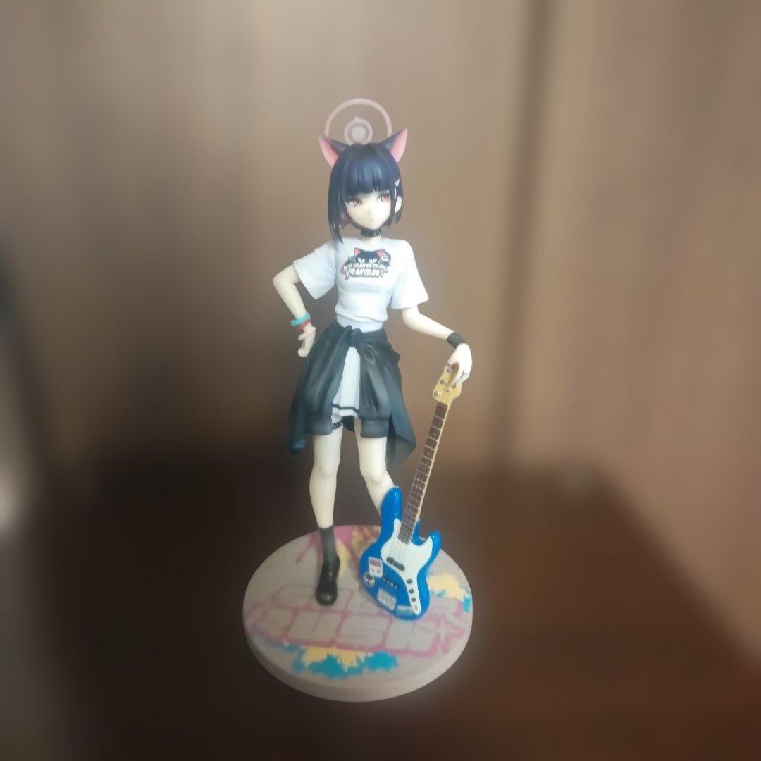 ブルーアーカイブ カズサ（バンド） 1/7スケールフィギュア