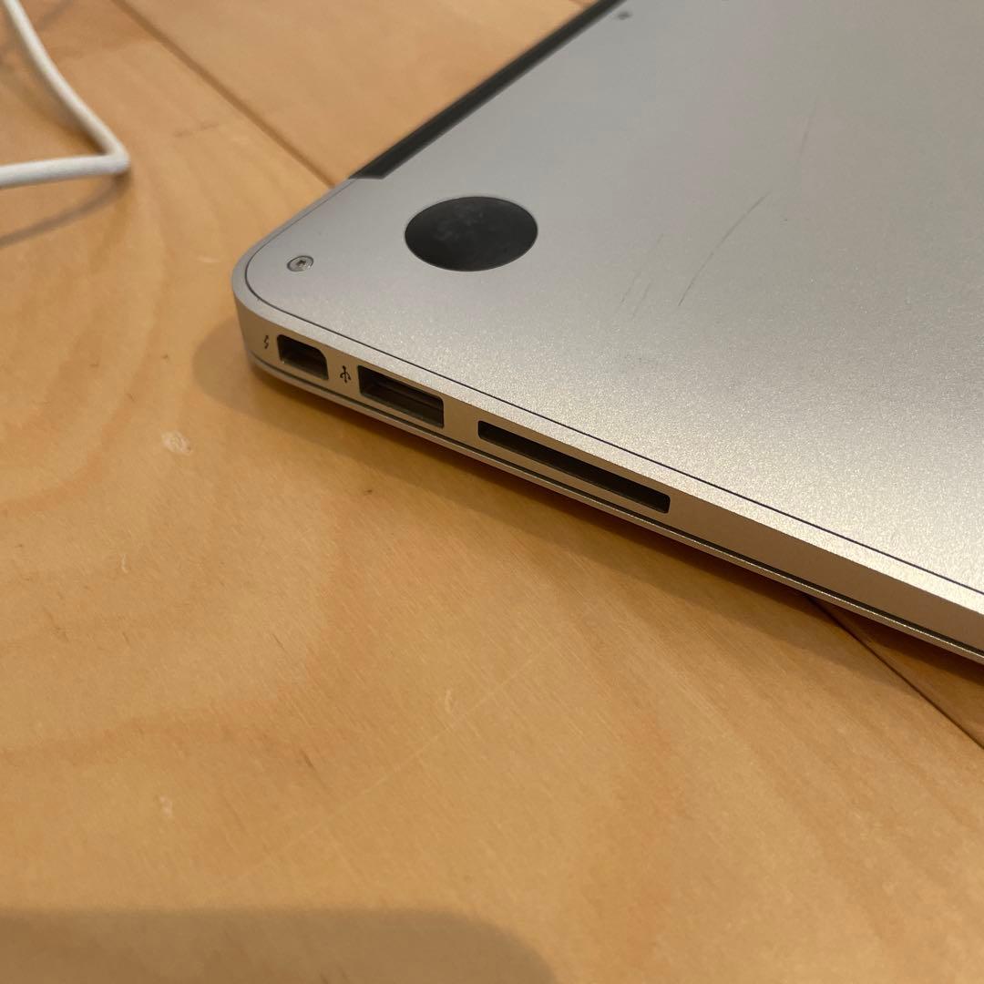MacBook Air A1369 2011 Sonoma導入済み 充電器
