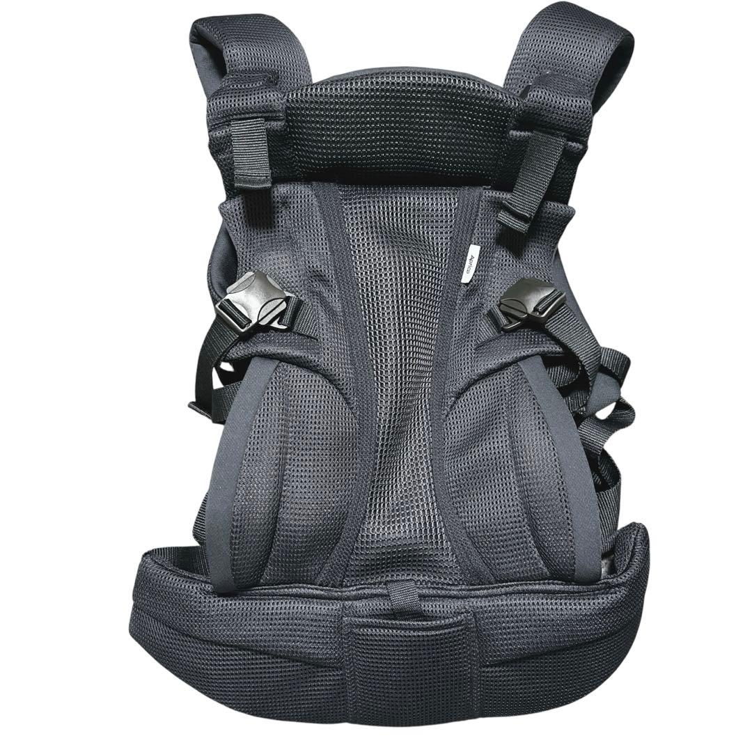 美品 Aprica ラクリス 抱っこ紐 メッシュ 付属品完備 アップリカ 黒