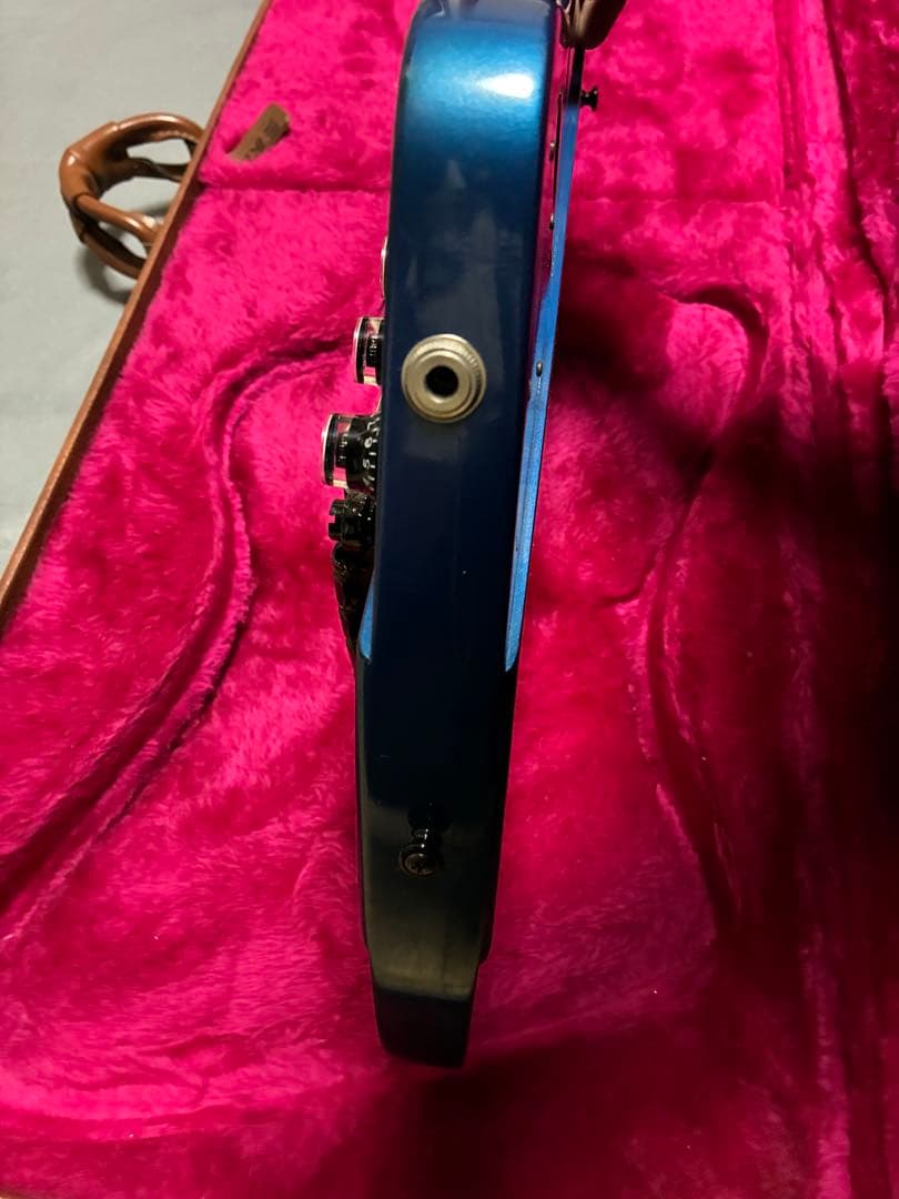 ギター Gibson Thunderbird