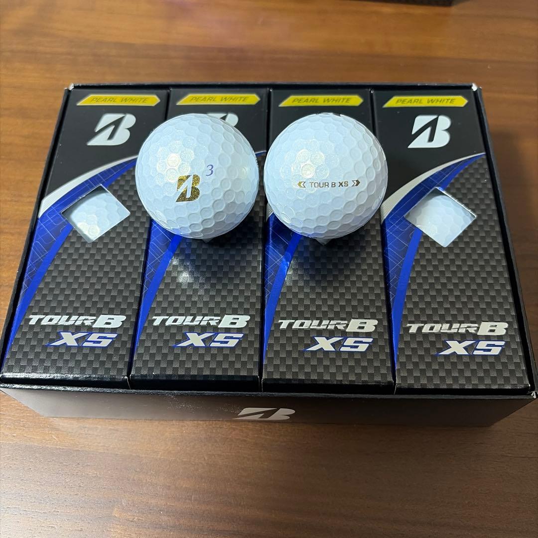 <新品>ブリヂストンTOUR B XSゴルフボール 3ダースセットパールホワイト