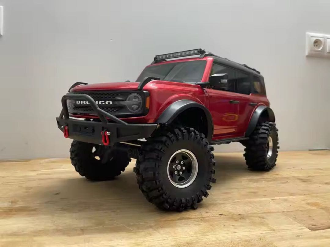 アキシャル等　scx10、トラクサス　1.9インチ　ラジコンタイヤ4個セット