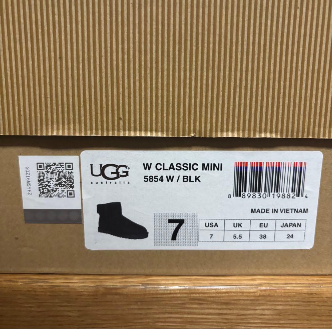 UGG アグ＊クラッシックミニ ムートンブーツ 黒 24cm