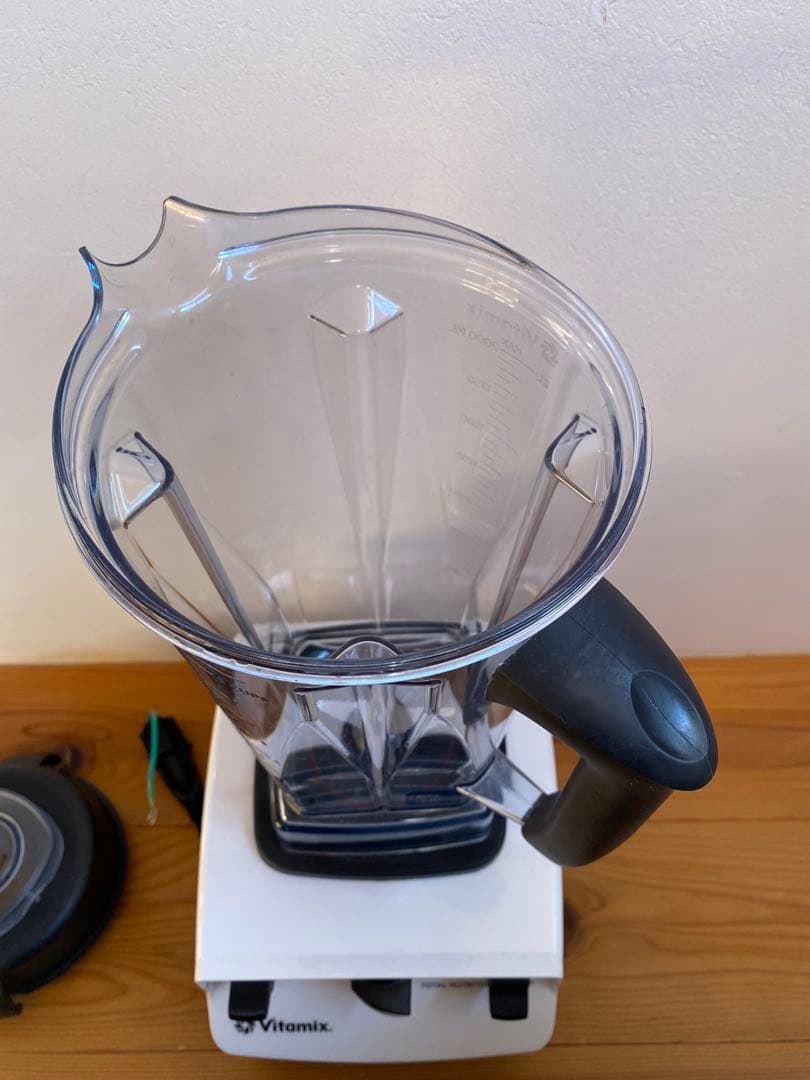 Vitamix VM0111 高性能ブレンダー
