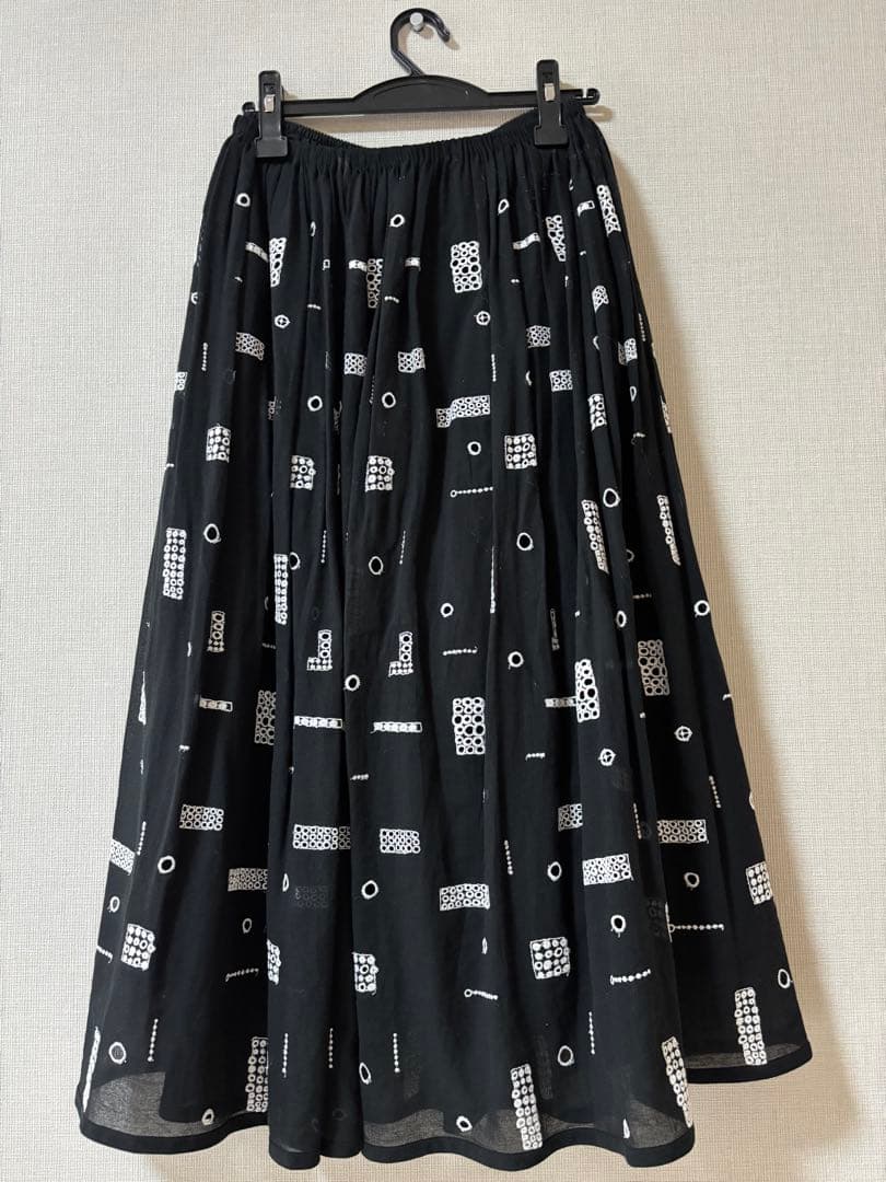 ミナペルホネン ロングスカート 38 piece ブラック