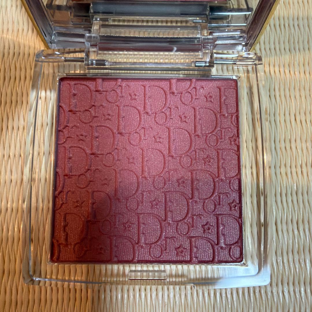 Dior バックステージ　ロージーグロウ850スターリーモーヴ
