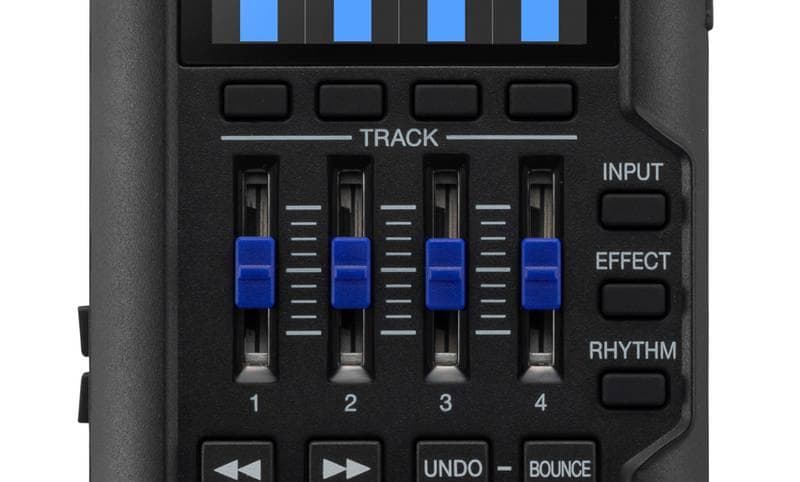 Zoom R4 MultiTrak 新品 未使用 未開封 更に値下げ！