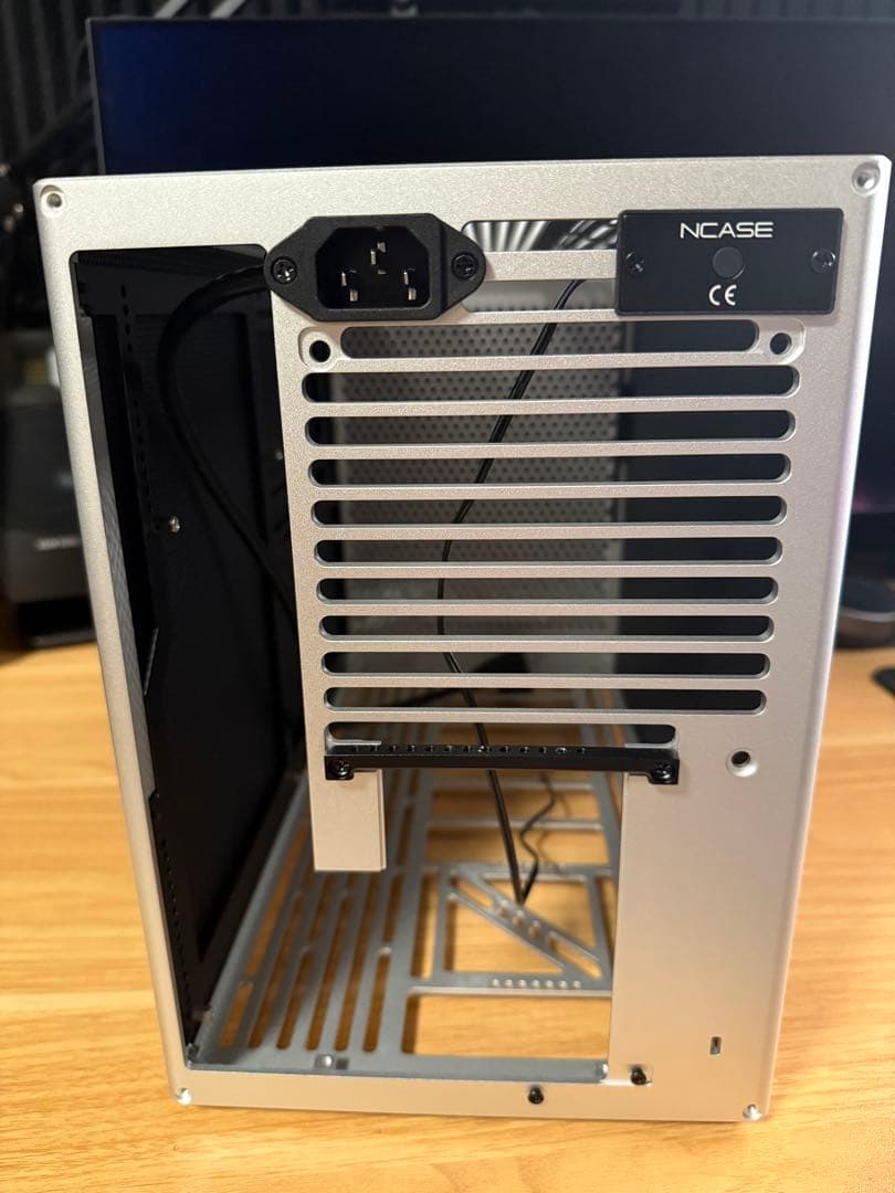 NCASE M3 Grater M3＋SF1000