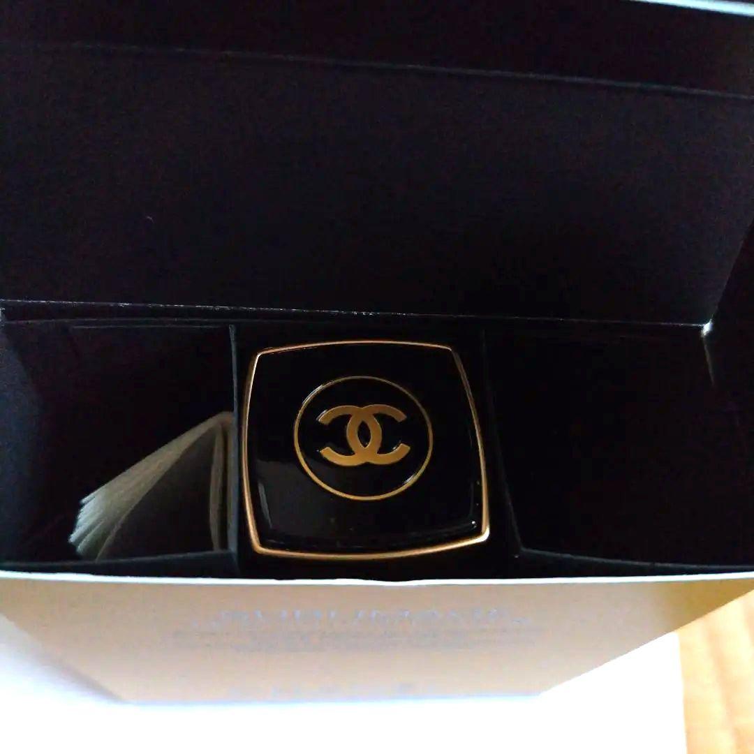 新品未使用【CHANEL】シャネルソワンペルフェクトゥール 15ml本体
