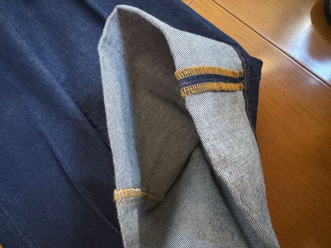 アダムエロペ　ダークブルー ハイウエストデニムパンツ