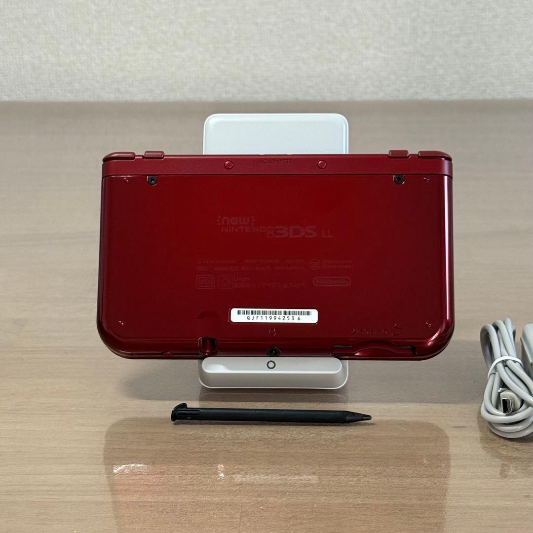 7-040【美品】Newニンテンドー3DS LL メタリックレッド 下IPS