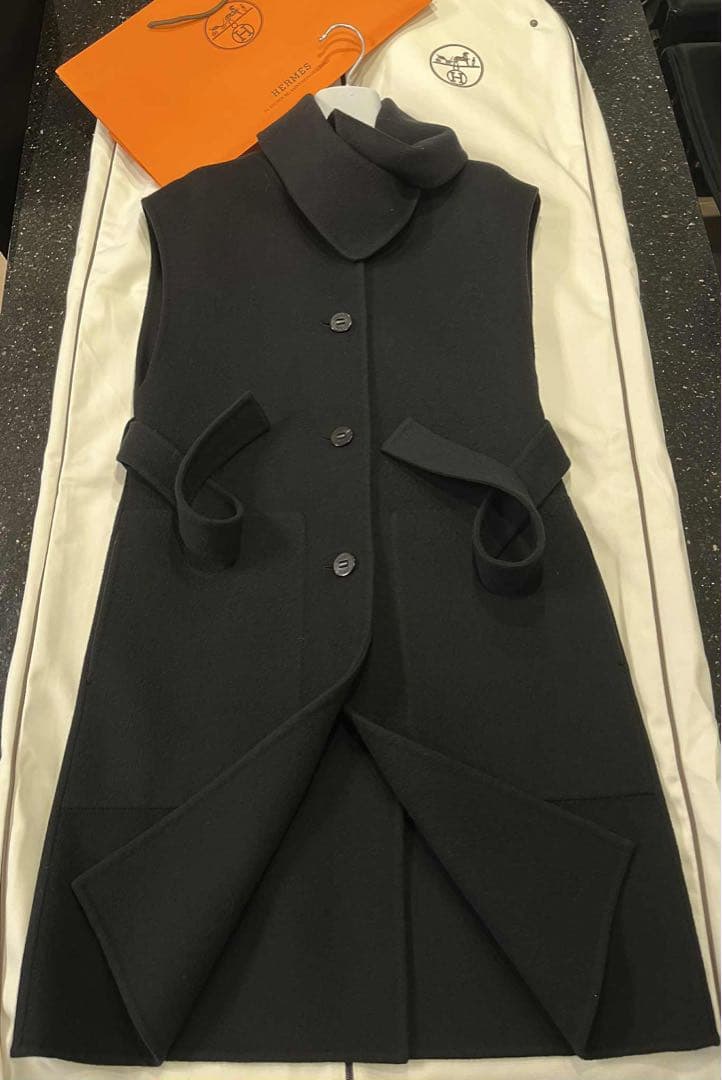 【極美品】HERMÈSエルメス カシミヤ100％　ロングベスト ジレ 80万円