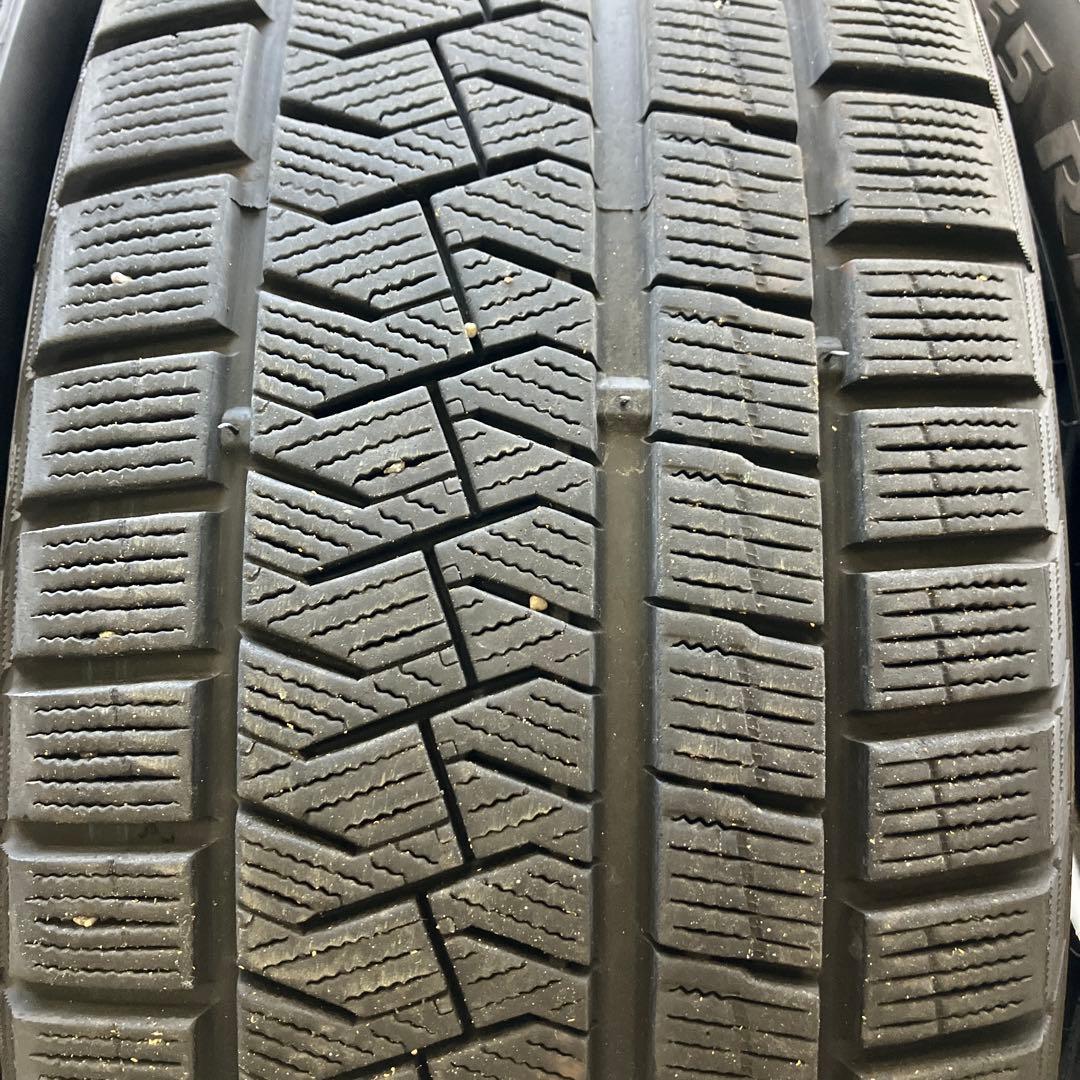 ピレリ アイスアシンメトリコ 225/55R17 19年製 4本セット