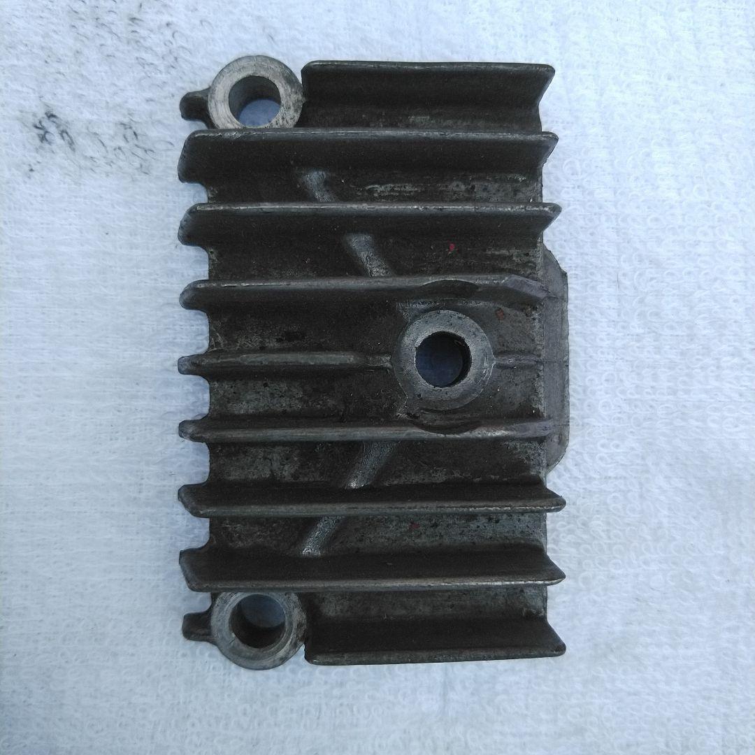 ホンダ モンキー 6V.Z50J,ST50HM-F2 シリンダーヘッド と付属品