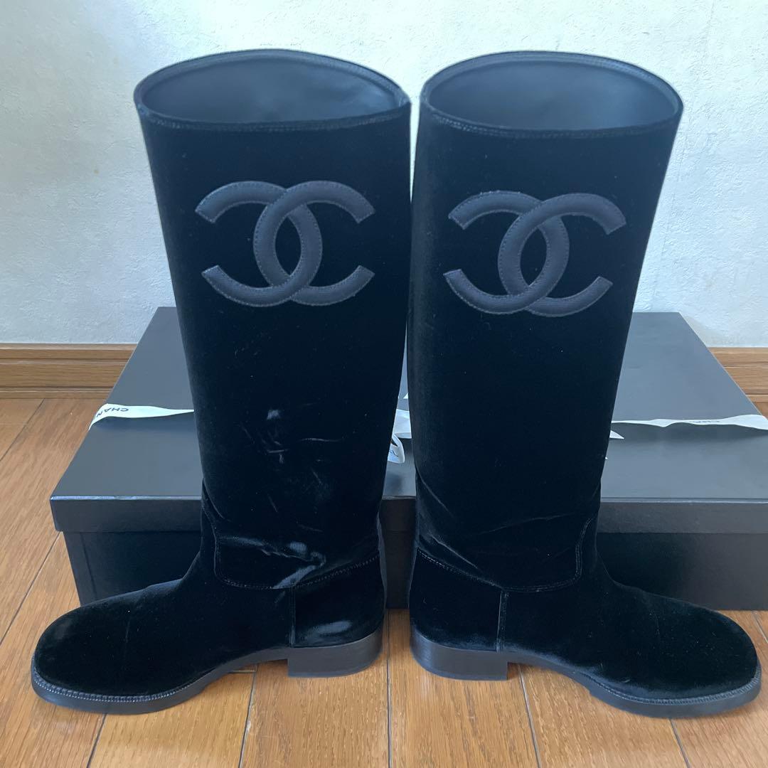 CHANEL ロングブーツ