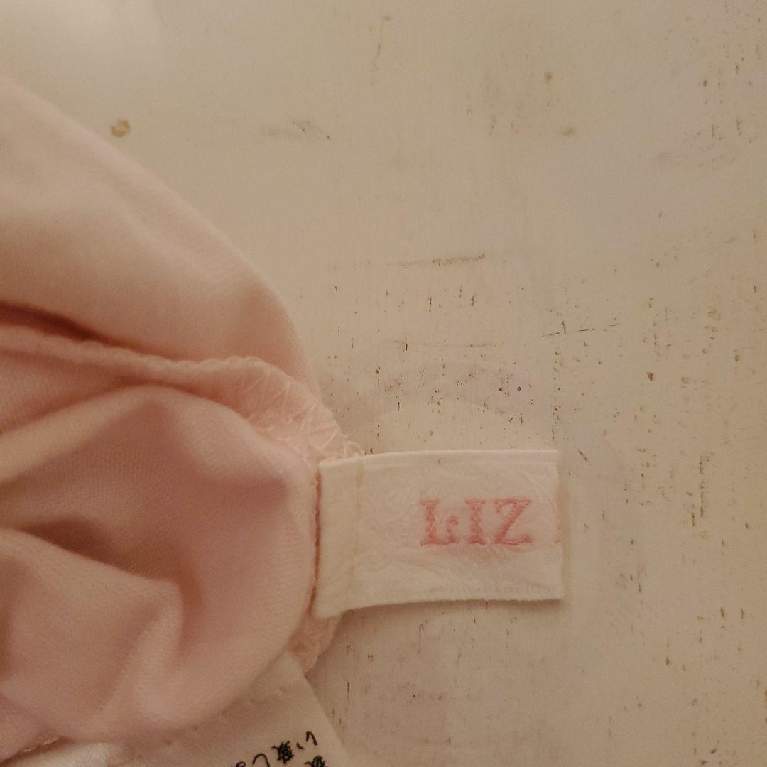 LIZ LISA ピンク レース付きショートパンツ