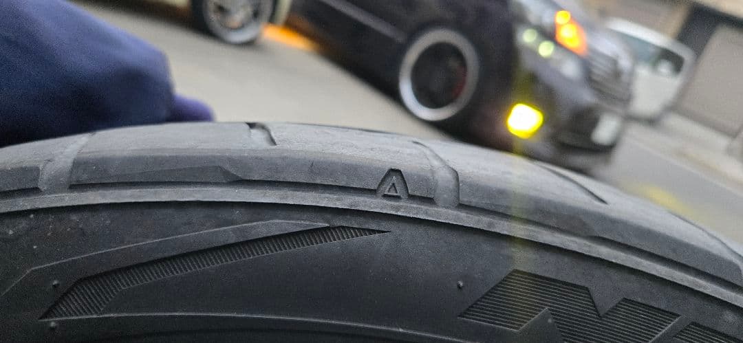 NITTOH NT555 245/40/R20２本セット22年製片減り有送料込み