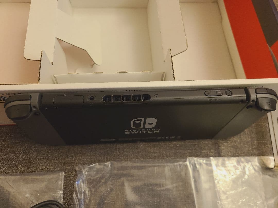 Switch 本体 バッテリー強化版 プロコン付 美品
