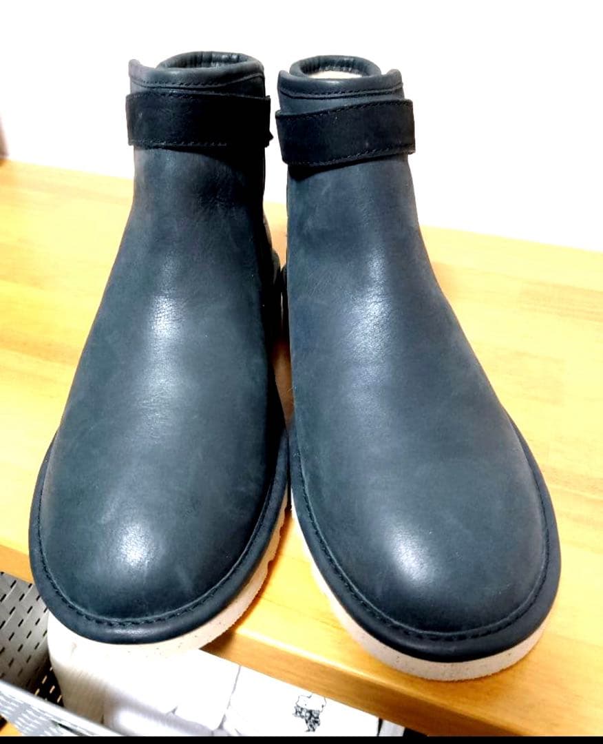 週末お値下げ❗️ アグムートンレザー ミッドカットブーツ　24cm 黒レザー
