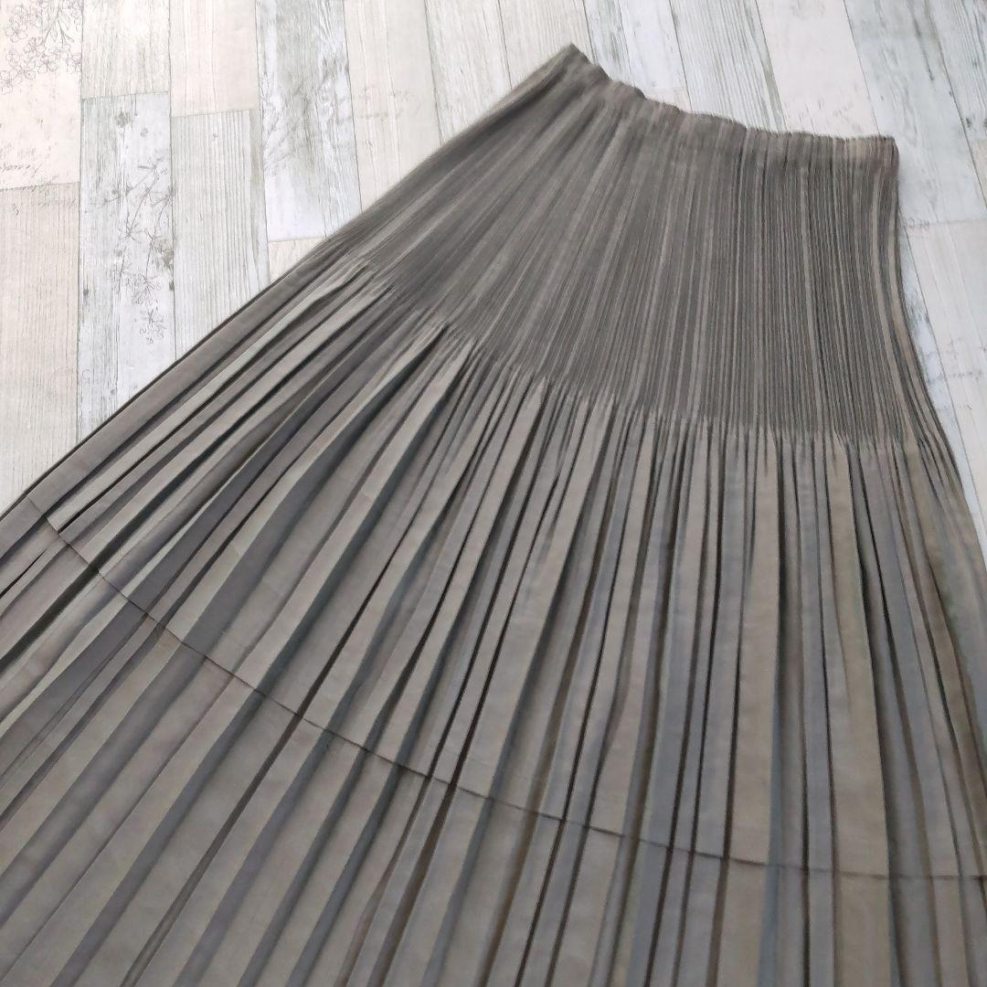 ISSEY MIYAKE FETE イッセイミヤケ⿻ プリーツロングスカート