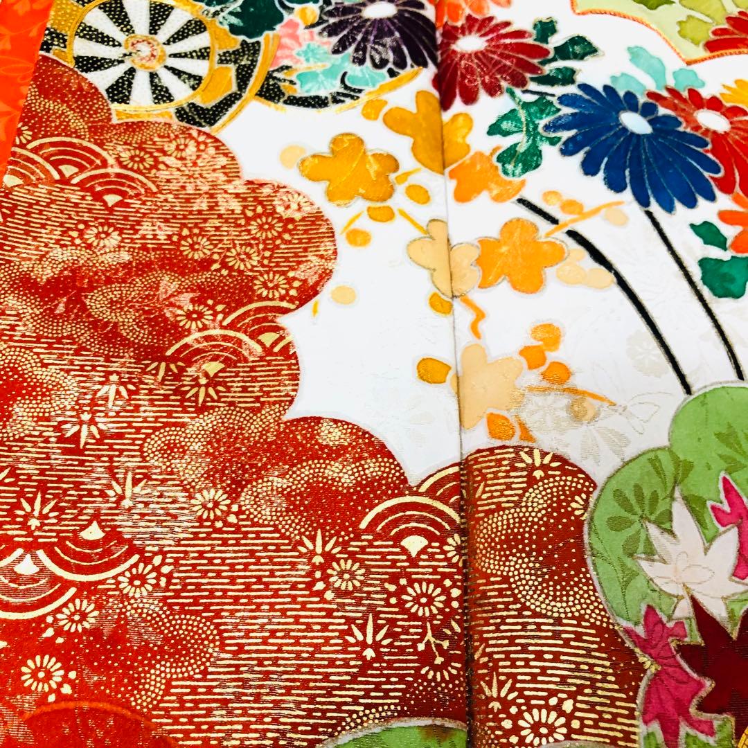 正絹振袖フルセット‼️愛らしいクリーム豪華絢爛菊梅薔薇金糸刺繍見惚れる⭐︎金彩金箔