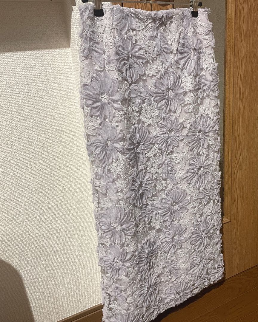 MilaOwen　シアーモチーフファブリックストレートスカート