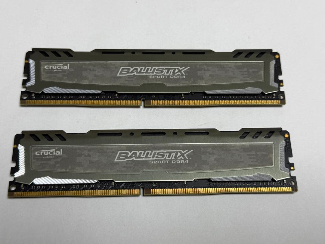 Crucial Ballistix Sport DDR4 32Gメモリ