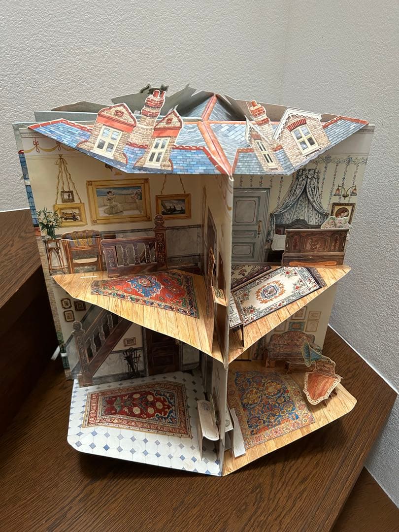 【希少　レア】洋書　飛び出す絵本　Dolls’ Houses