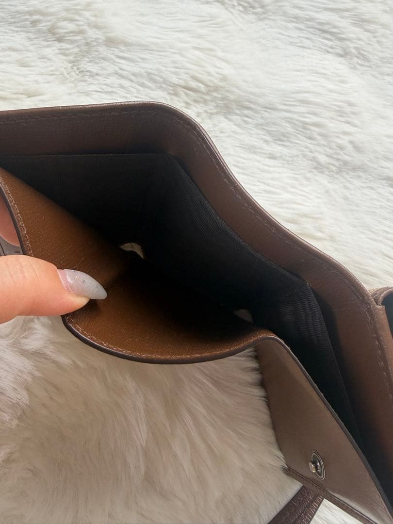 GUCCI ブラウン三つ折り財布 GGパターン