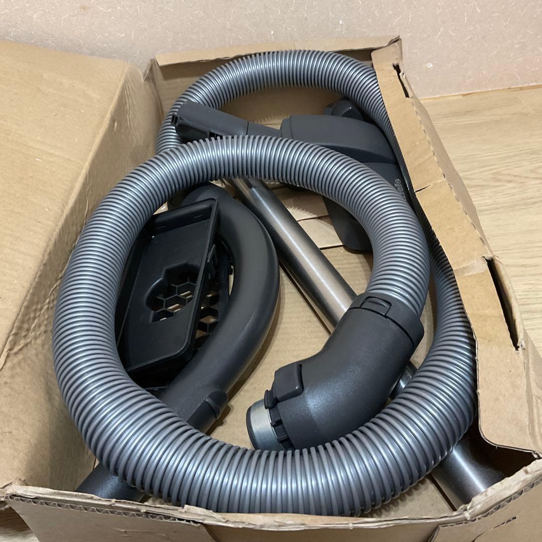 【未使用】Miele ミーレ 掃除機 S648 Compact C2 紙パック式