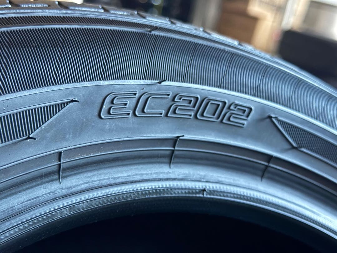 タイヤ・ホイール (580)155/65R14DUNLOP EC202 SUMMER TIRES