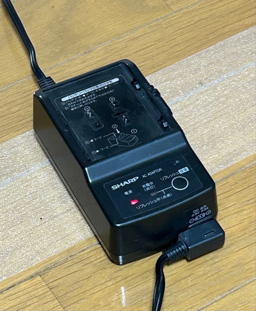 訳有り動作品　シャープ液晶8ミリビデオカメラVL-EL420