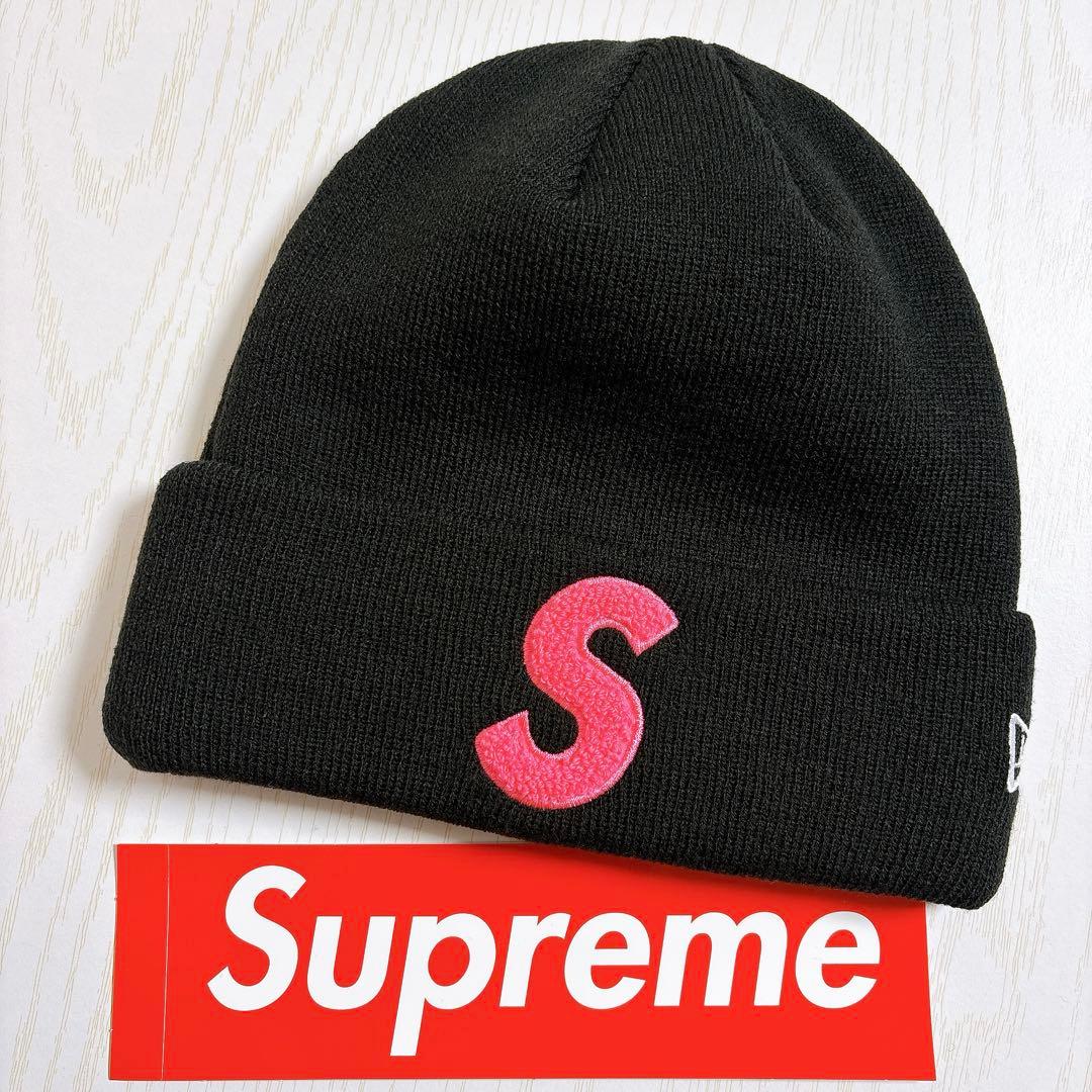 Supreme NEW ERA ニット帽　ビーニー　Sロゴ ブラック　ピンク