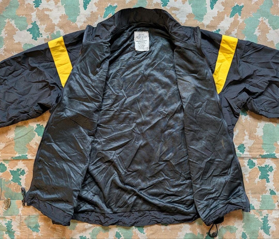 米軍 ARMY APFU トレーニングジャケット ナイロン ブラック USED
