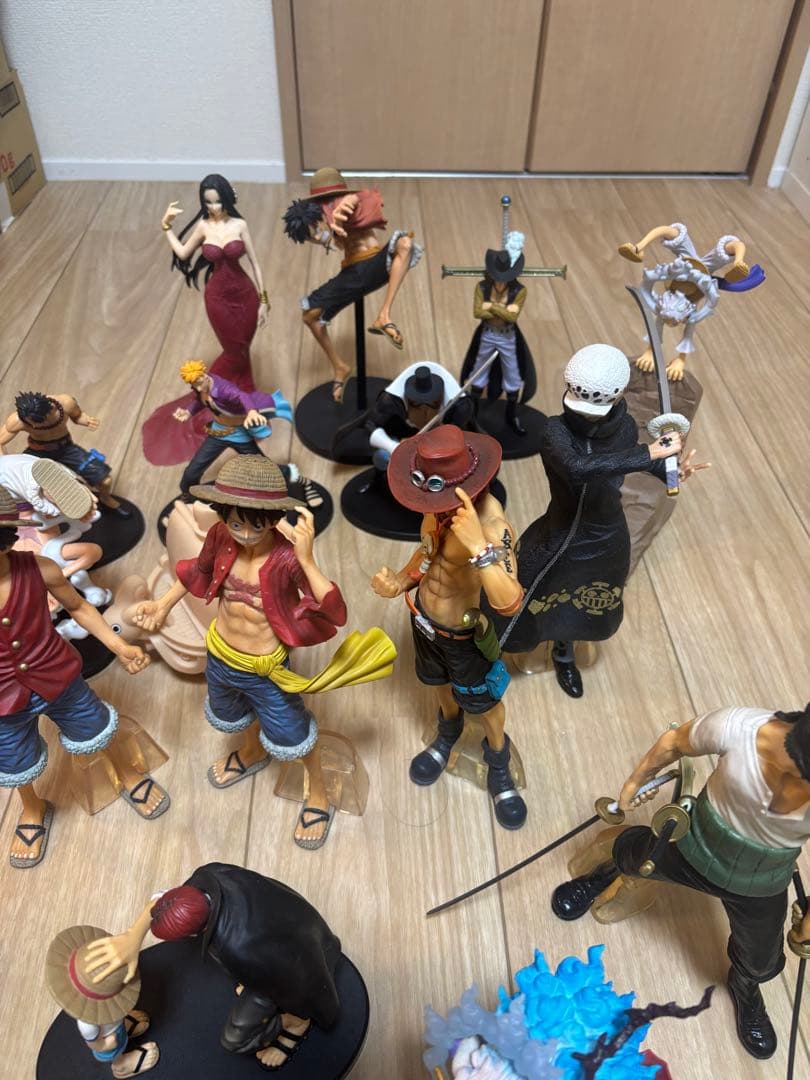 ワンピース　フィギュア　まとめ売り