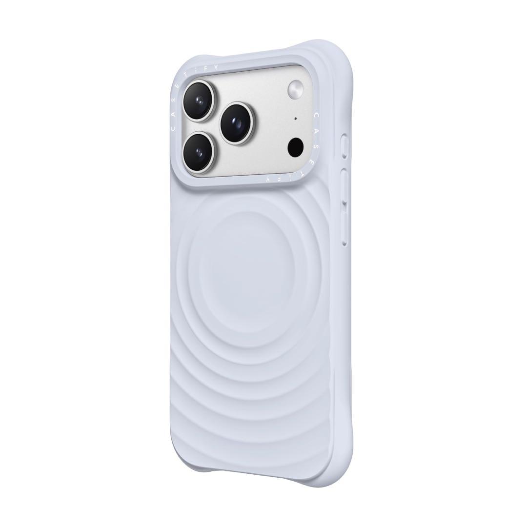 CASETiFY iPhone17Pro ウェーブシリコン ニチニチソウ