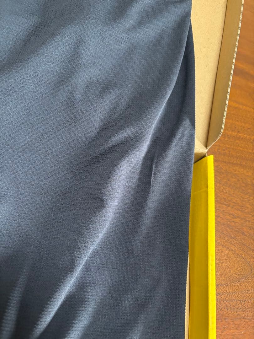山と道　ケミカルB スリーブレス　ナイトブルー　Lサイズ　新品未使用