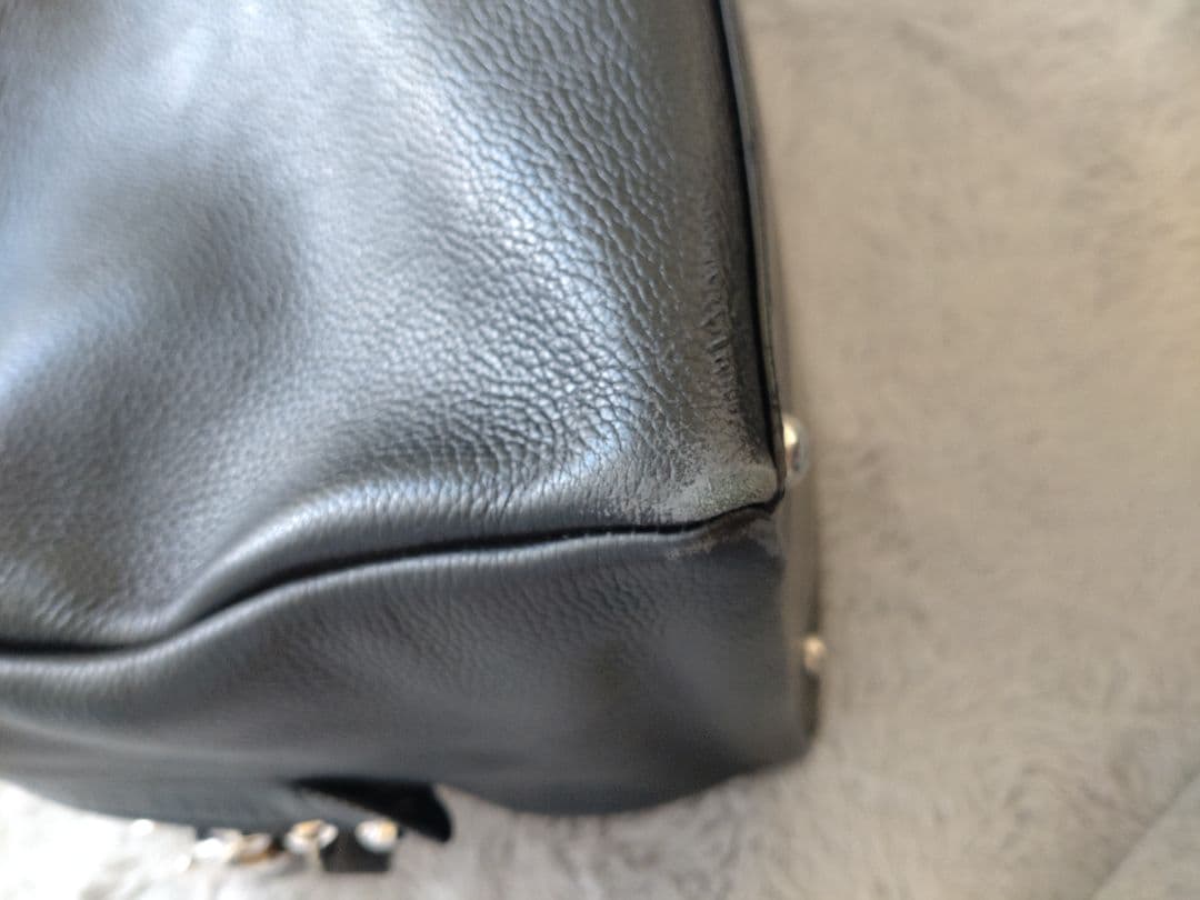 LOEWE ブラック ボストンバッグ