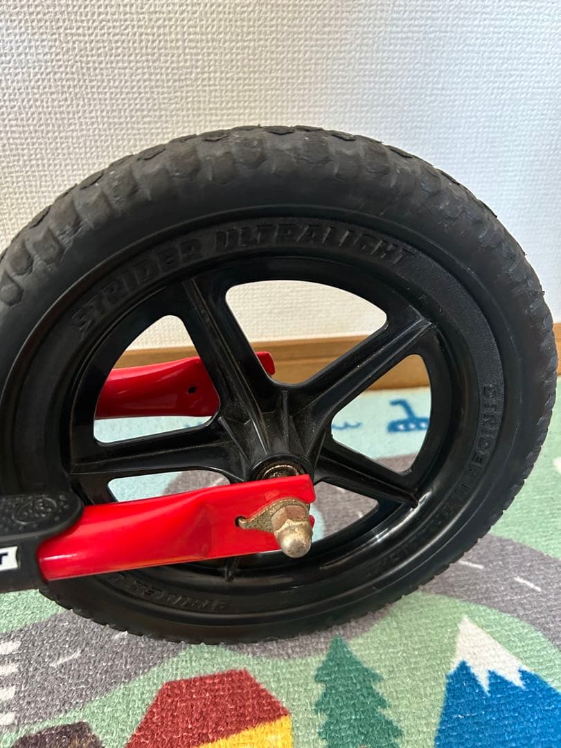 STRIDER 12 バランスバイク レッド